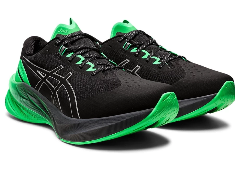 ASICS NOVABLAST 3 LITE-SHOW Running Shoes for Men - Black/New Leaf