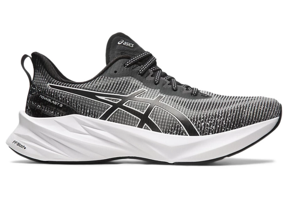 ASICS NOVABLAST 3 LE Men's Running Shoes - Black/White