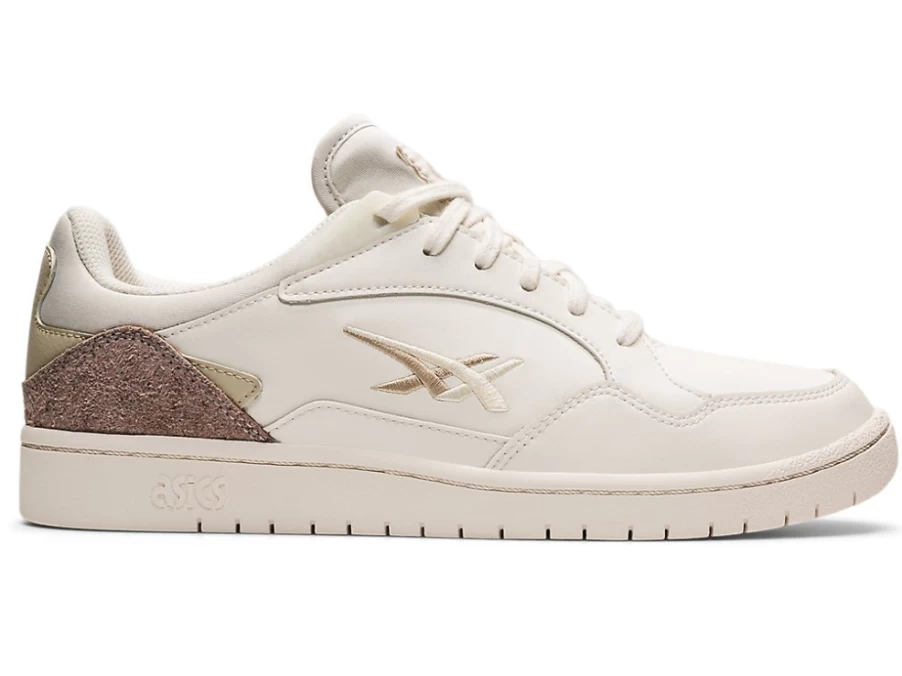 ASICS Men's SKYCOURT Sneakers in Cream/Putty - Lightweight Tennis Shoes for Men